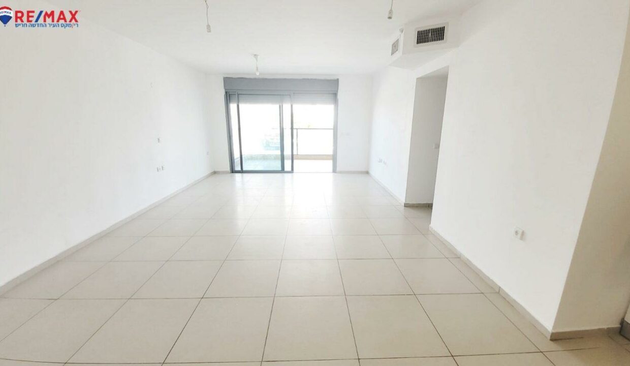 WhatsApp Image 2023-08-08 at 10.59.27 (3)