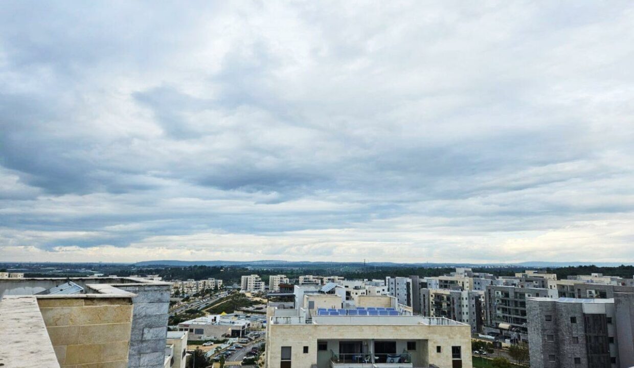 WhatsApp Image 2024-03-25 at 15.41.02 (2)