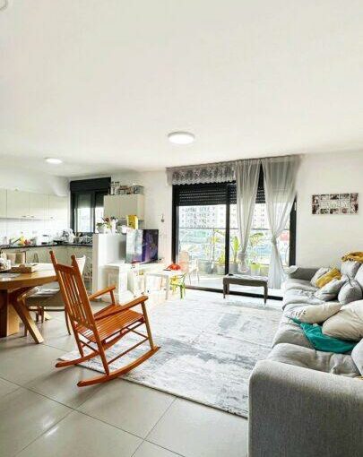 למכירה בחריש דירת 4 חדרים בשכונת החורש