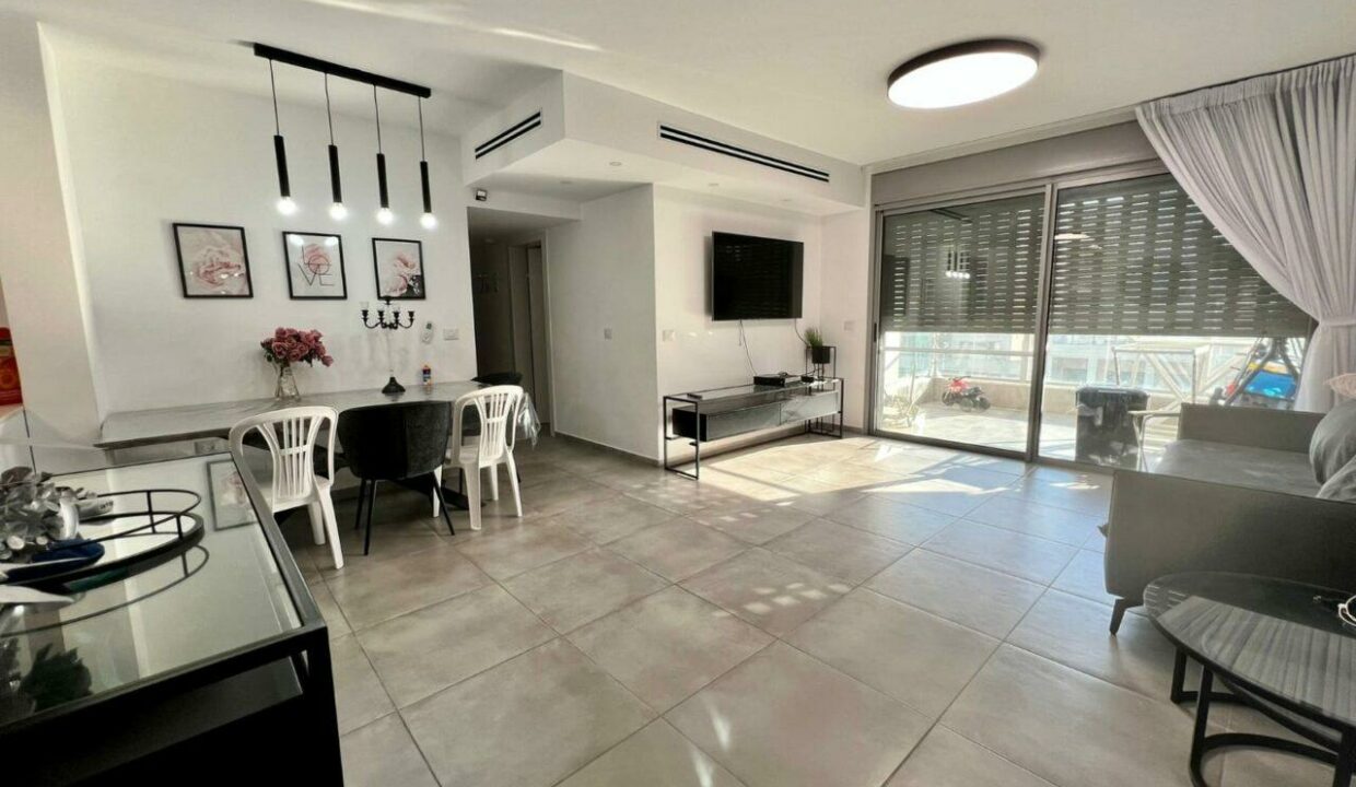 WhatsApp Image 2024-01-22 at 11.00.55 (1)