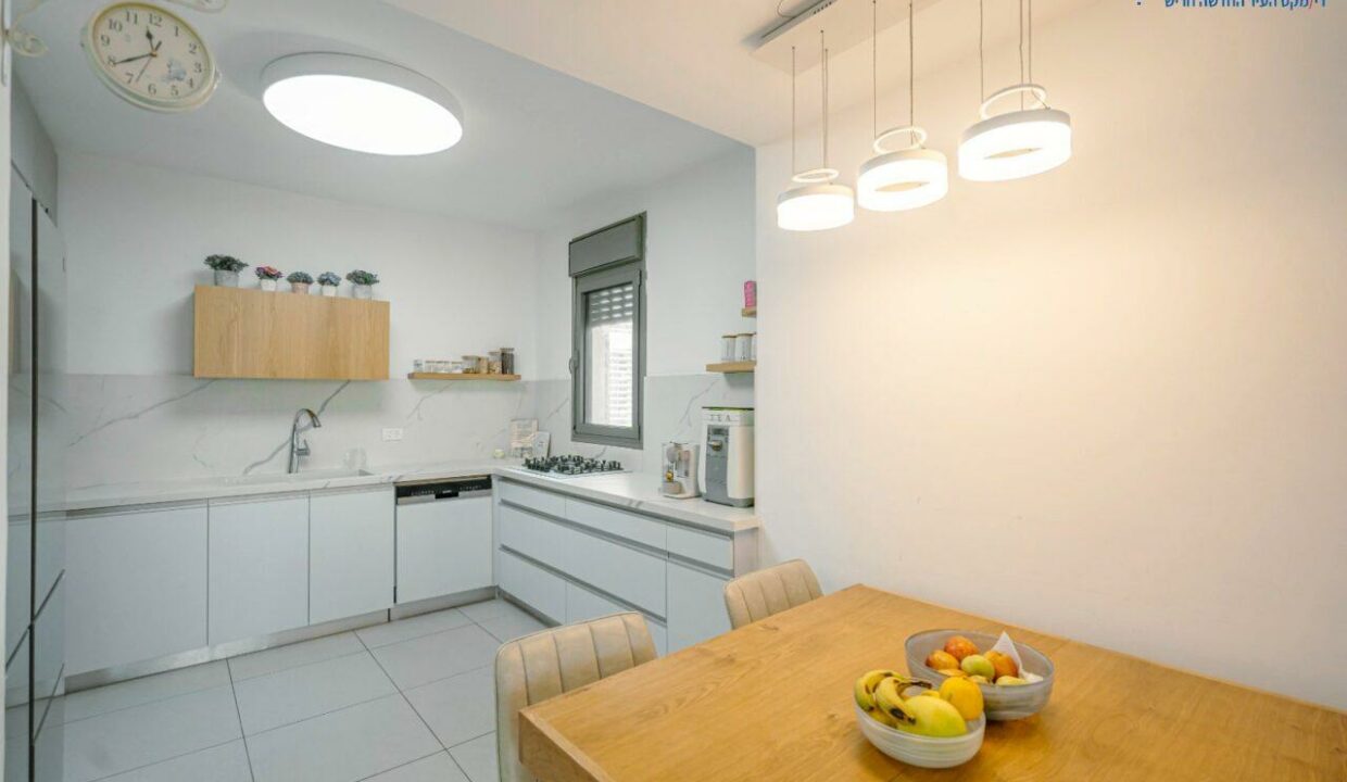 WhatsApp Image 2024-01-28 at 14.14.36 (1)