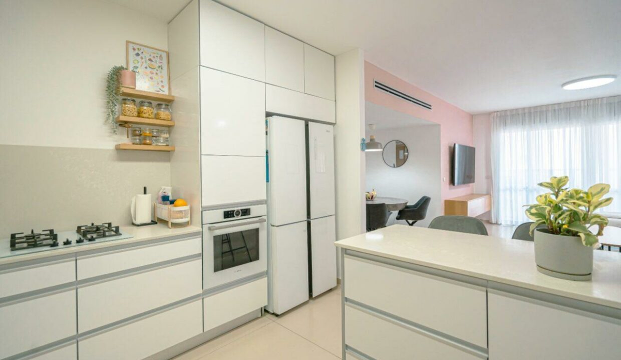 WhatsApp Image 2024-02-14 at 13.56.09