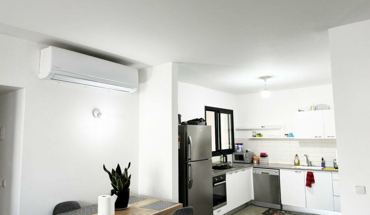 WhatsApp Image 2024-03-10 at 11.56.09