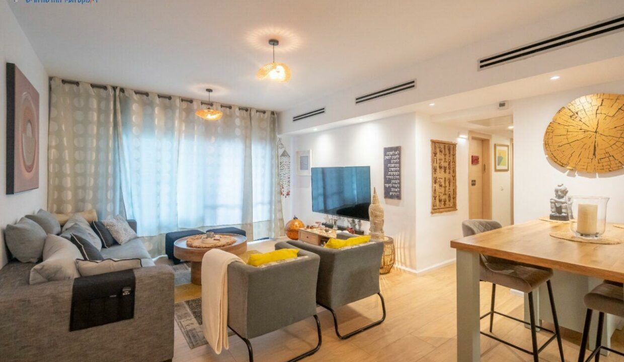 WhatsApp Image 2024-03-24 at 14.07.28 (3)