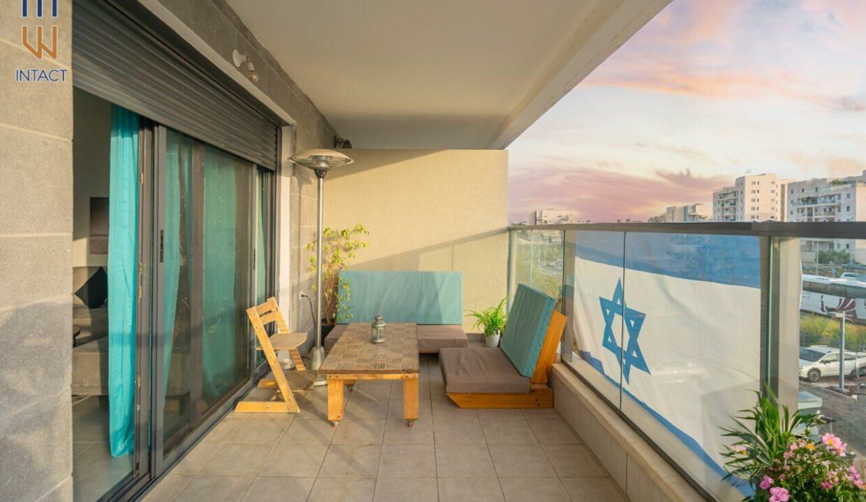 WhatsApp Image 2024-03-27 at 10.08.29 PM