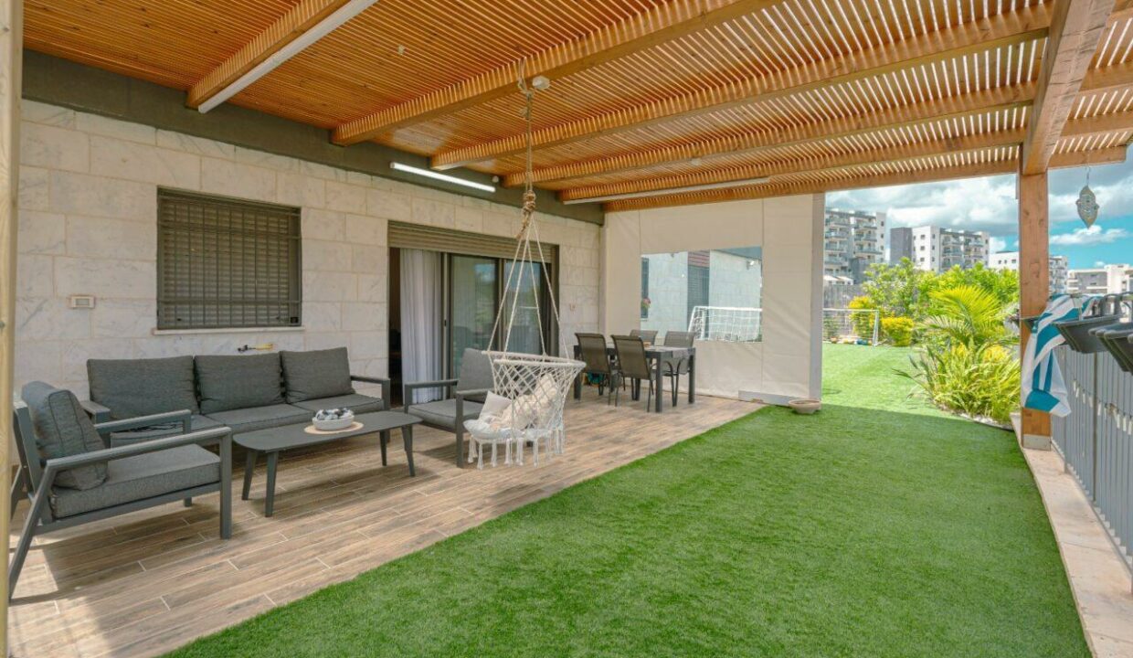 WhatsApp Image 2024-05-29 at 10.32.50 (2)