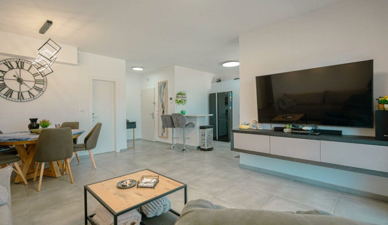 WhatsApp Image 2024-06-03 at 16.10.27 (2)