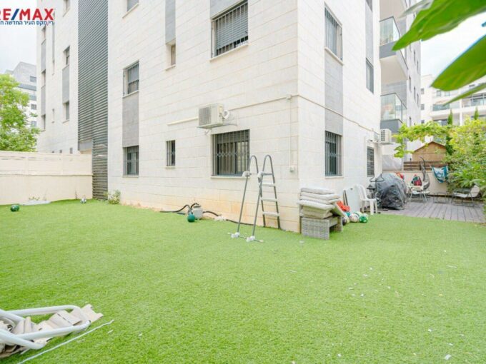 למכירה בחריש דירת 4 חדרים בשכונת הפרחים