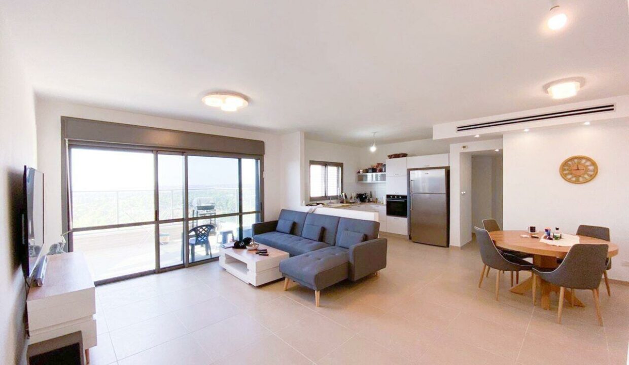 WhatsApp Image 2024-07-17 at 15.43.25 (1)