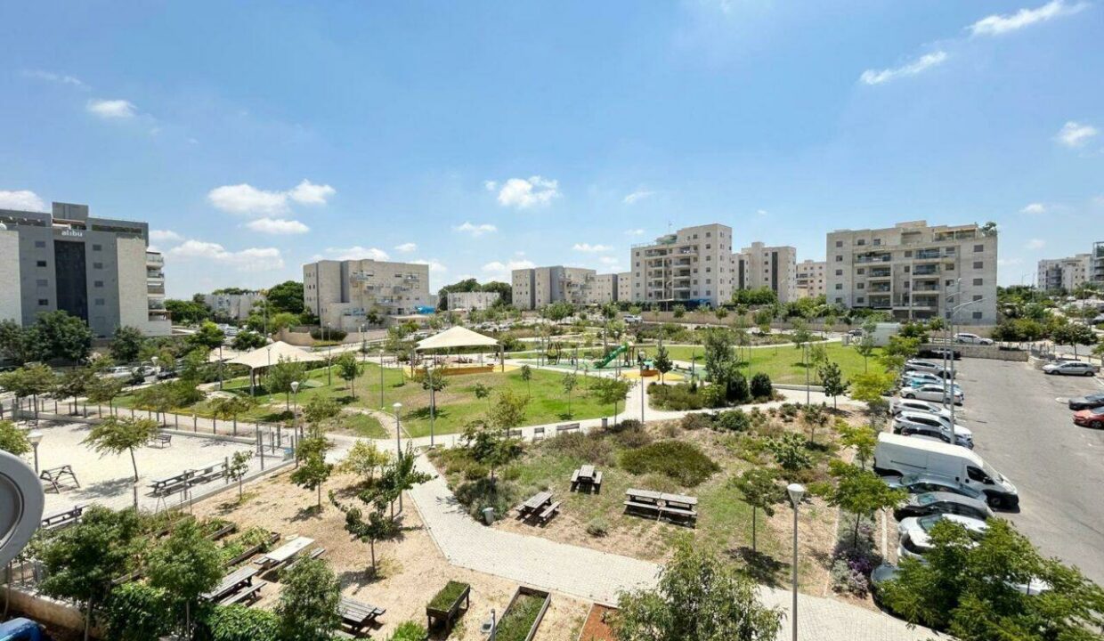 WhatsApp Image 2024-07-29 at 11.23.45 (1)