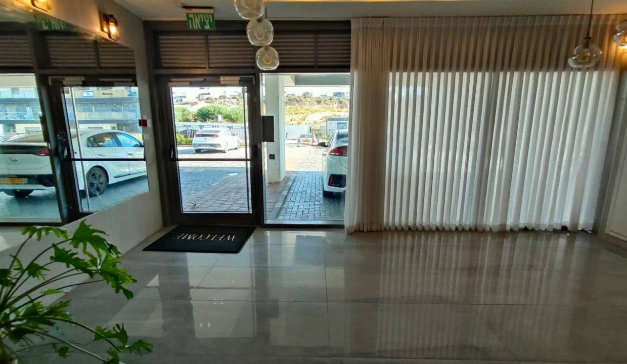 WhatsApp Image 2024-08-04 at 16.20.37 (1)