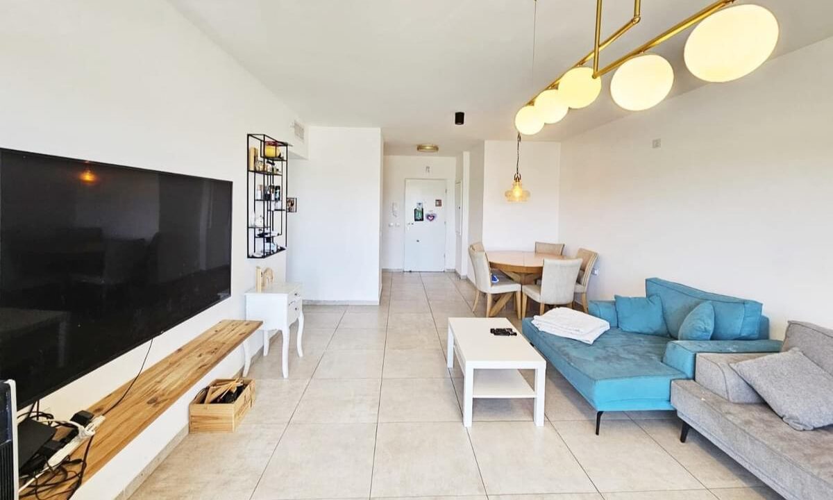 WhatsApp Image 2024-08-12 at 10.26.34 (2)