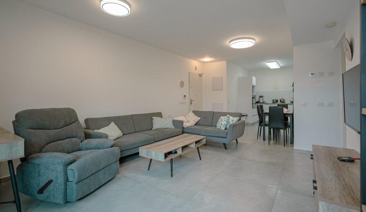 198ebb4f-096f-4998-93b3-9ce8f2b0ffa9