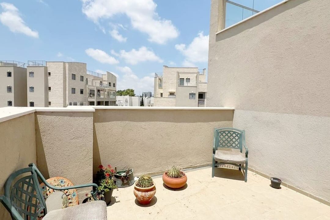 3e8d35be-8650-4a7c-8b79-3919293c5e3a