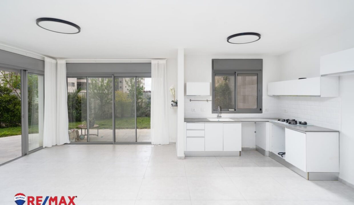 WhatsApp Image 2023-12-14 at 12.03.35