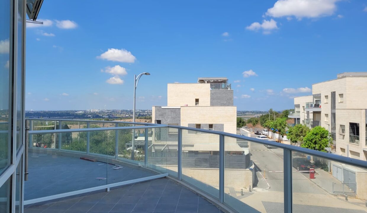 WhatsApp Image 2024-09-10 at 15.52.17