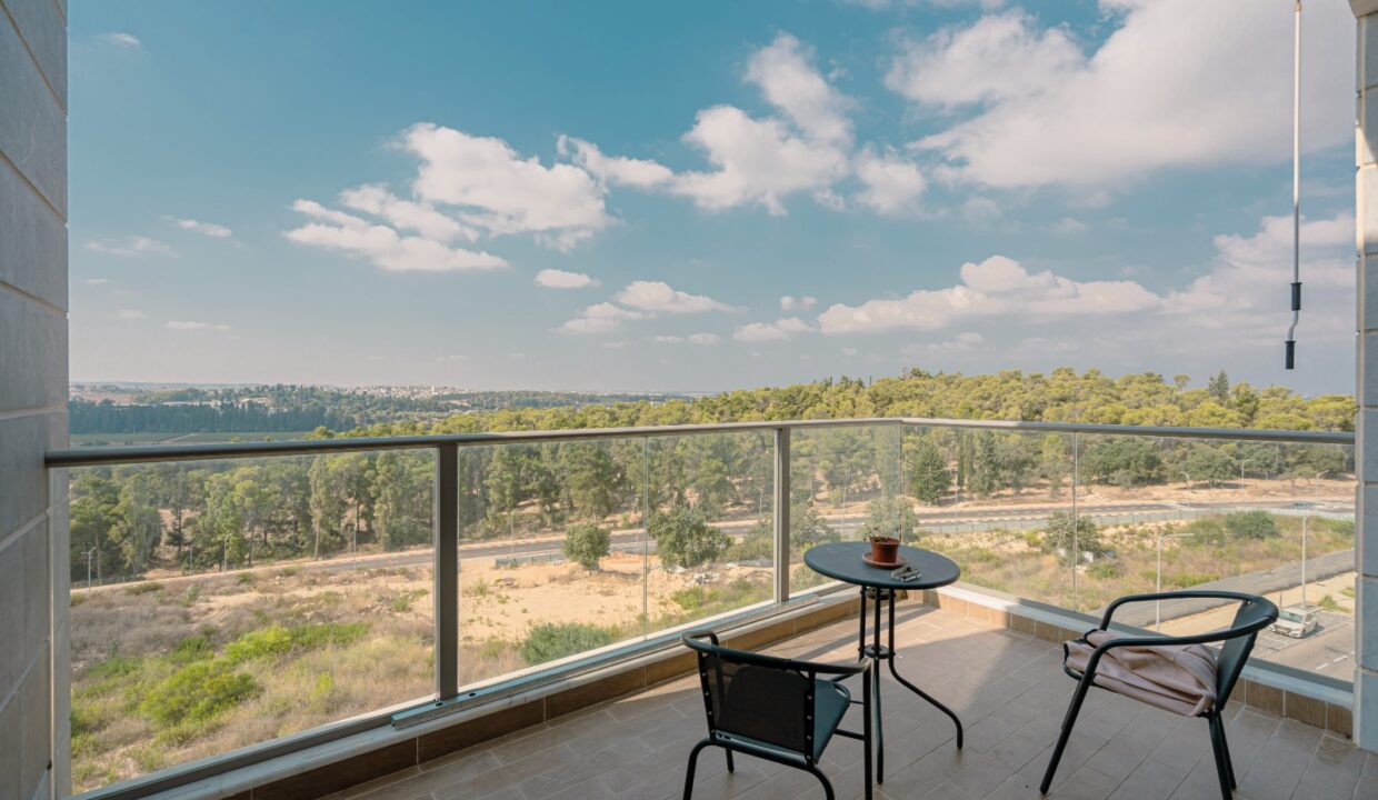 dec36c12-d6d1-44ef-a27d-a1999cec730c