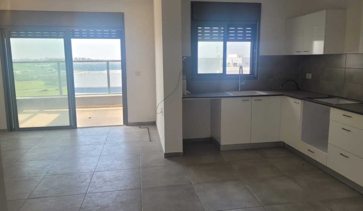 אחדות 4 תמונה 2