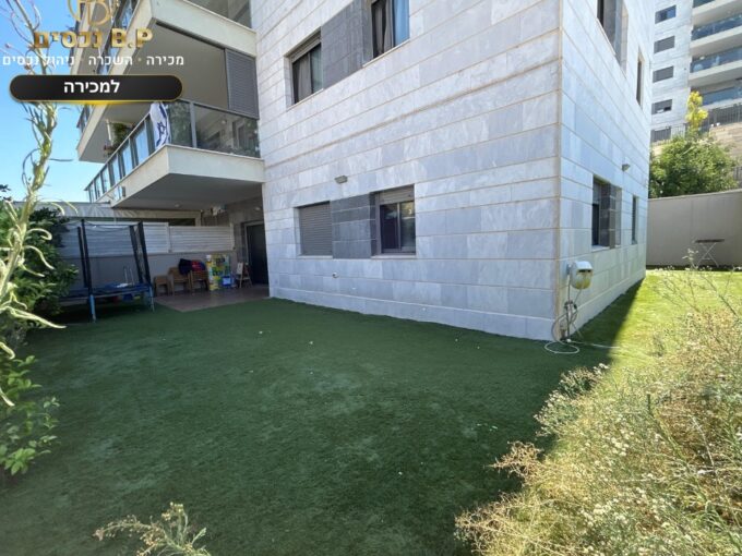 למכירה בחריש דירת 4 חדרים בשכונת אבני חן קבלן שיכון ובינוי