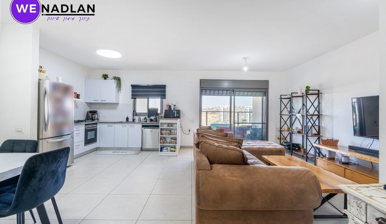 WhatsApp Image 2024-10-13 at 12.27.54