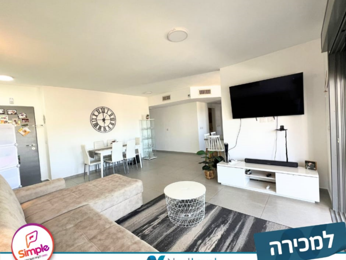 למכירה בחריש דירת 4 חדרים בשכונת הפרחים קבלן נמדר