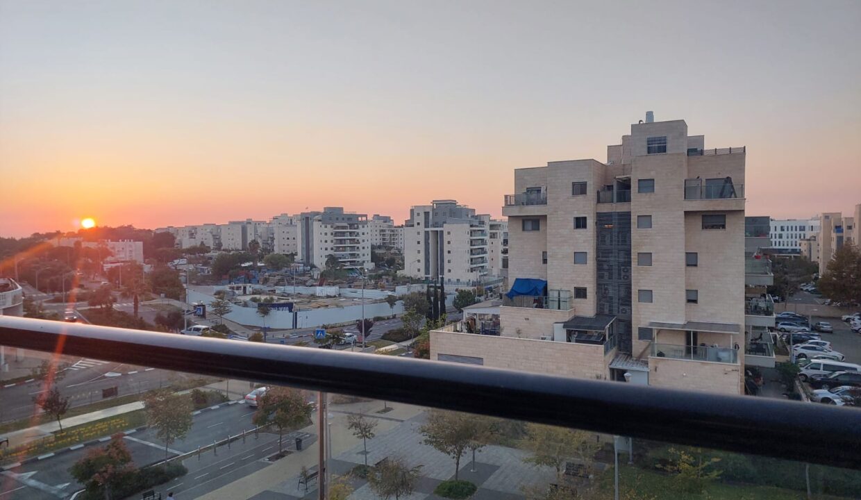 WhatsApp Image 2024-12-05 at 09.33.20_62fea438