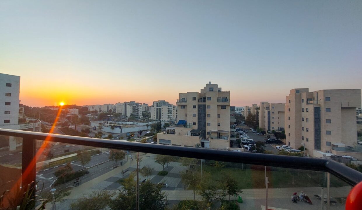 WhatsApp Image 2024-12-05 at 09.33.21_f5fd1d40