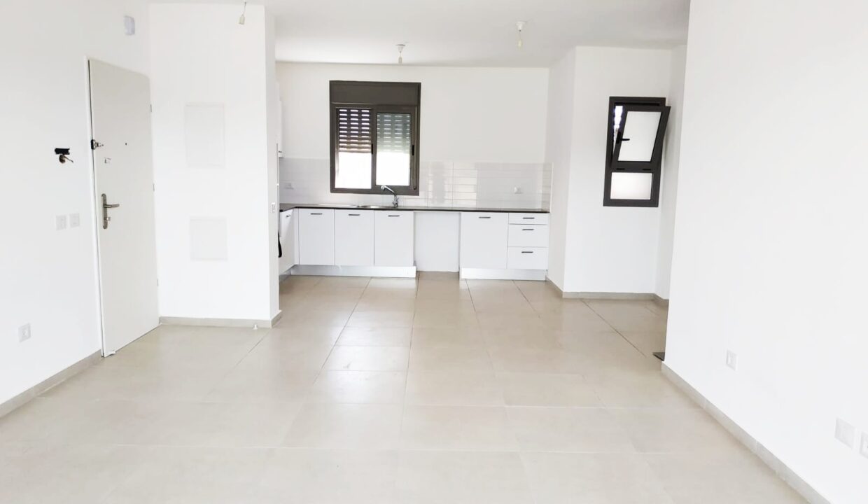 WhatsApp Image 2024-12-11 at 15.27.10 (1)