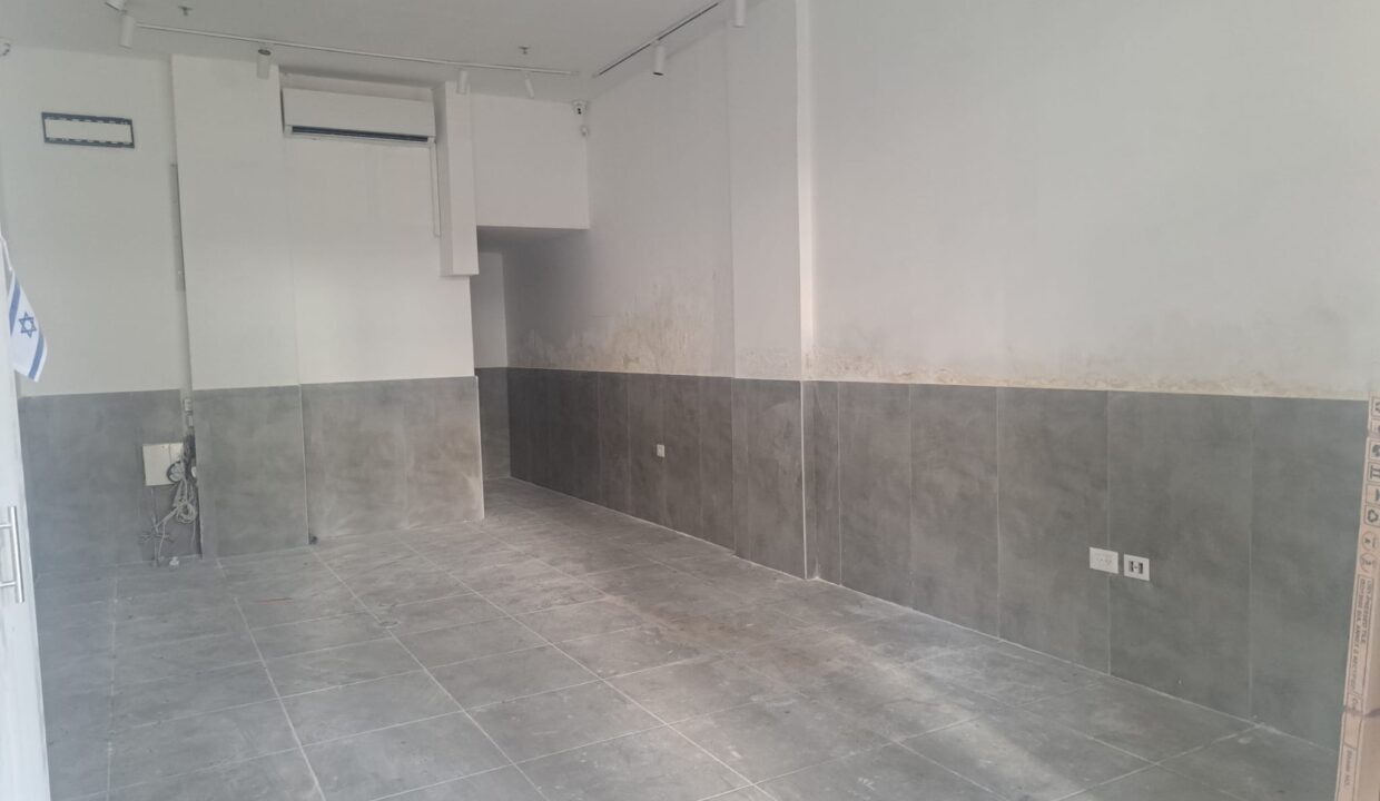 WhatsApp Image 2024-12-19 at 14.18.21