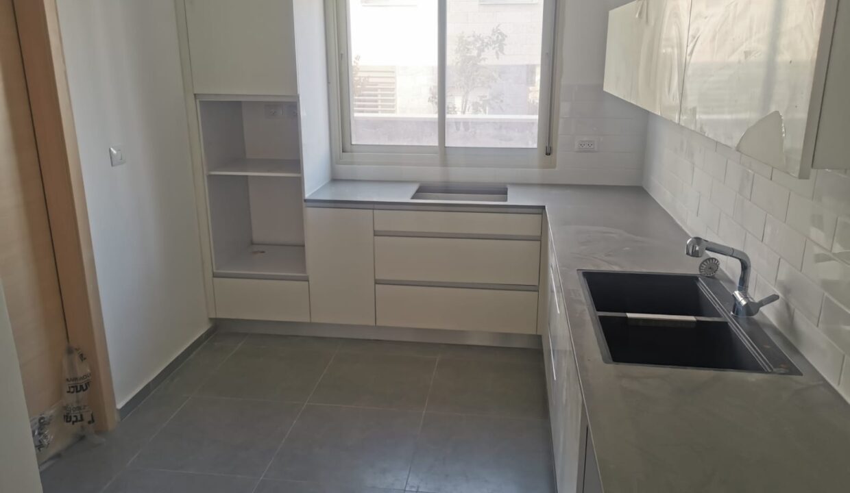 WhatsApp Image 2024-12-24 at 11.40.43