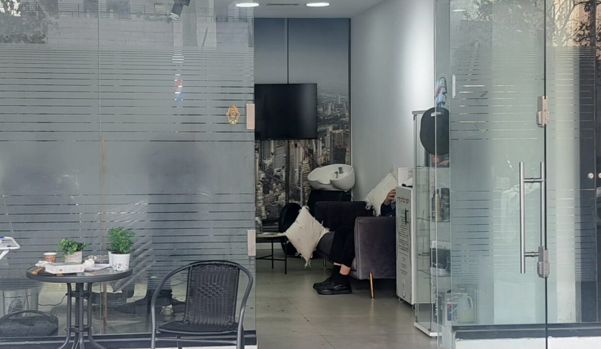 WhatsApp Image 2024-12-24 at 16.13.30