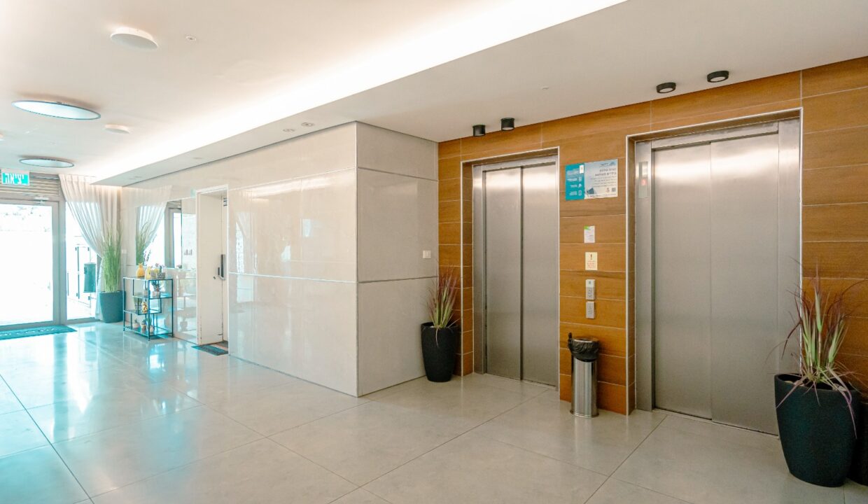 WhatsApp Image 2024-12-25 at 10.50.52