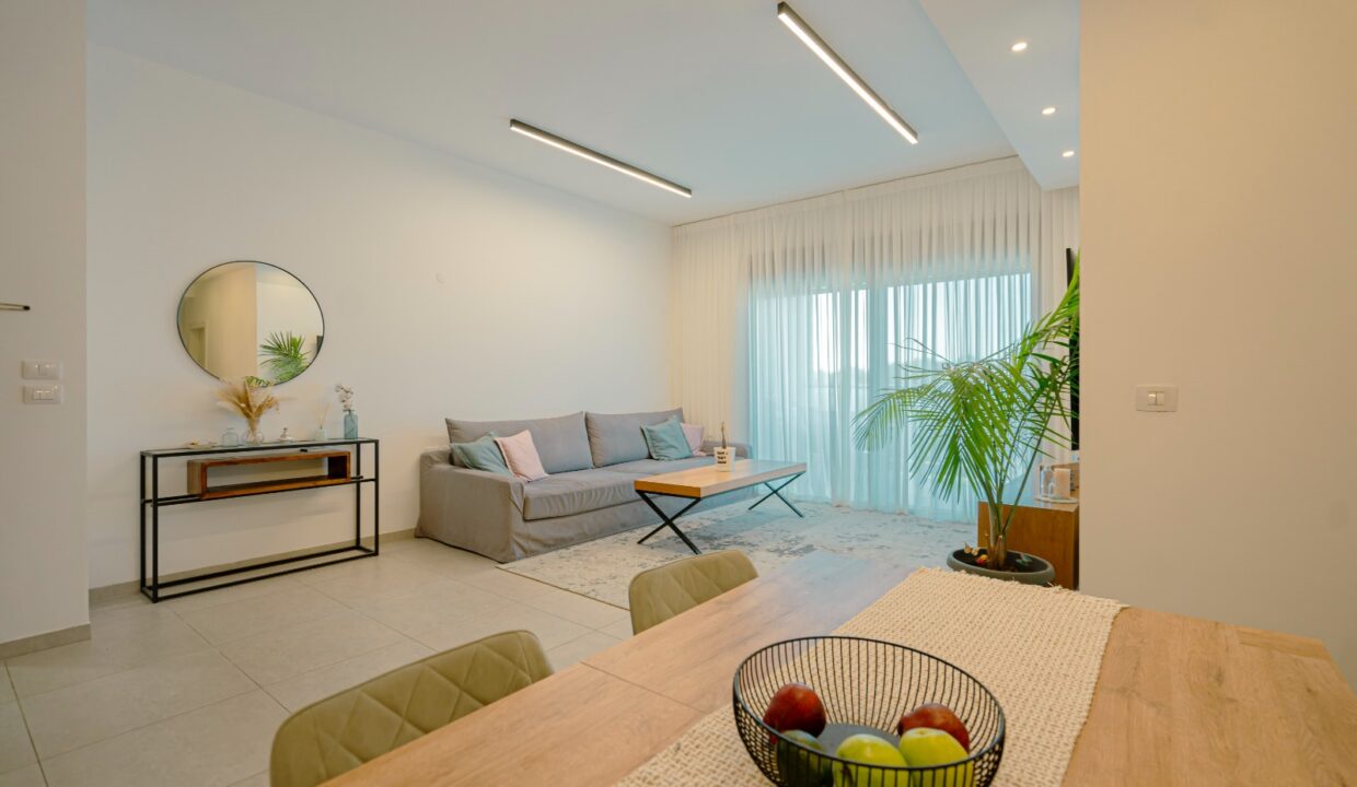 WhatsApp Image 2024-12-29 at 12.02.37 (10)