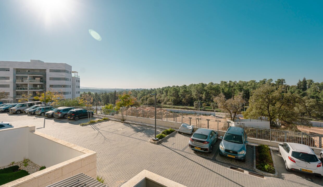 WhatsApp Image 2024-12-29 at 12.02.37 (8)