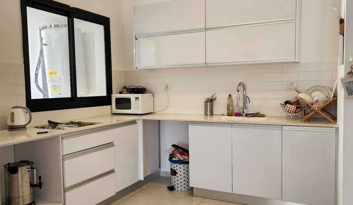 עיצוב ללא שם - 2024-12-08T112936.575