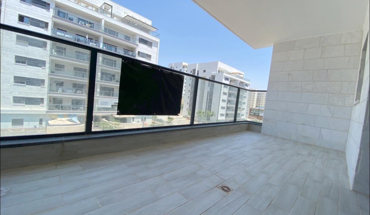 WhatsApp Image 2025-01-07 at 17.03.01 (3)