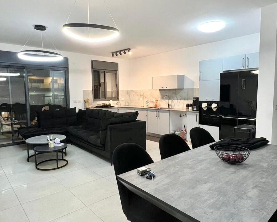 WhatsApp Image 2025-01-07 at 17.03.01