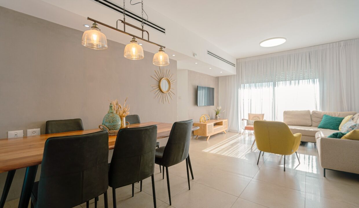 WhatsApp Image 2025-01-16 at 15.15.36 (2)