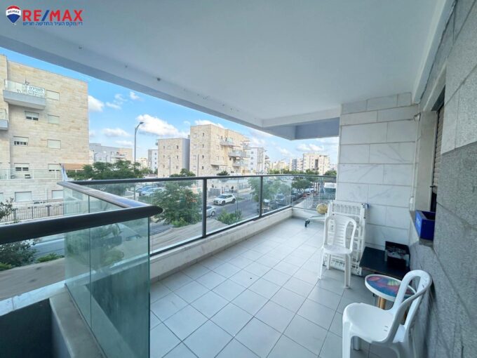 למכירה בחריש דירת 5 חדרים בשכונת החורש