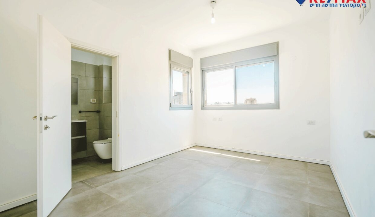 WhatsApp Image 2025-02-02 at 15.11.42 (2)