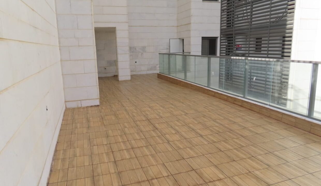 WhatsApp Image 2025-02-04 at 15.14.47 (3)