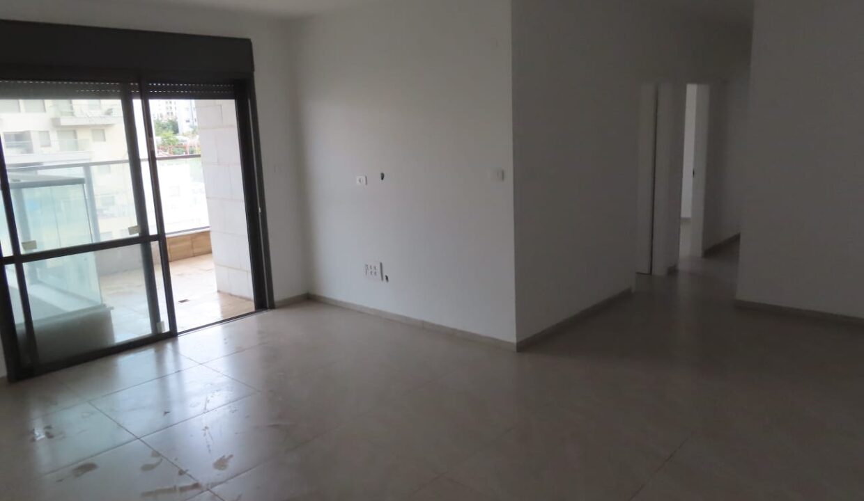 WhatsApp Image 2025-02-04 at 15.14.48