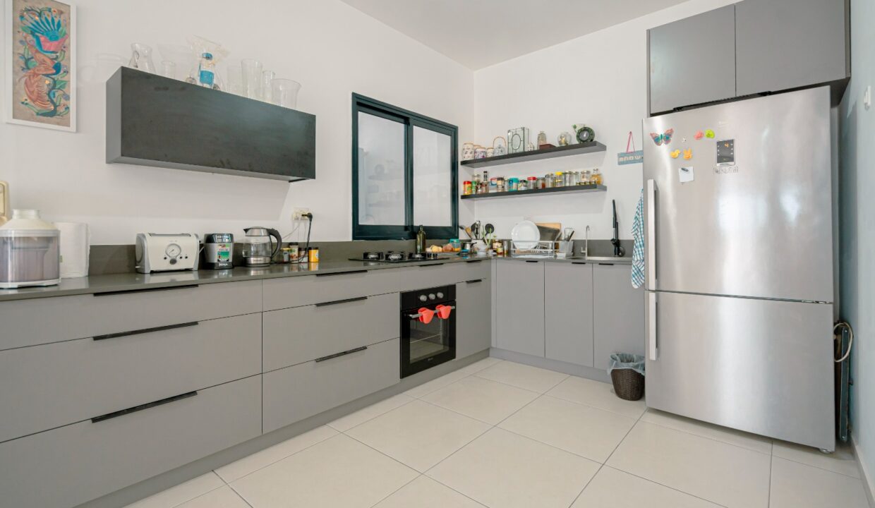 WhatsApp Image 2025-02-05 at 10.47.43