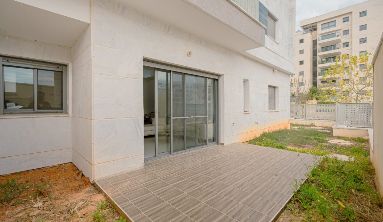 WhatsApp Image 2025-02-05 at 17.51.13