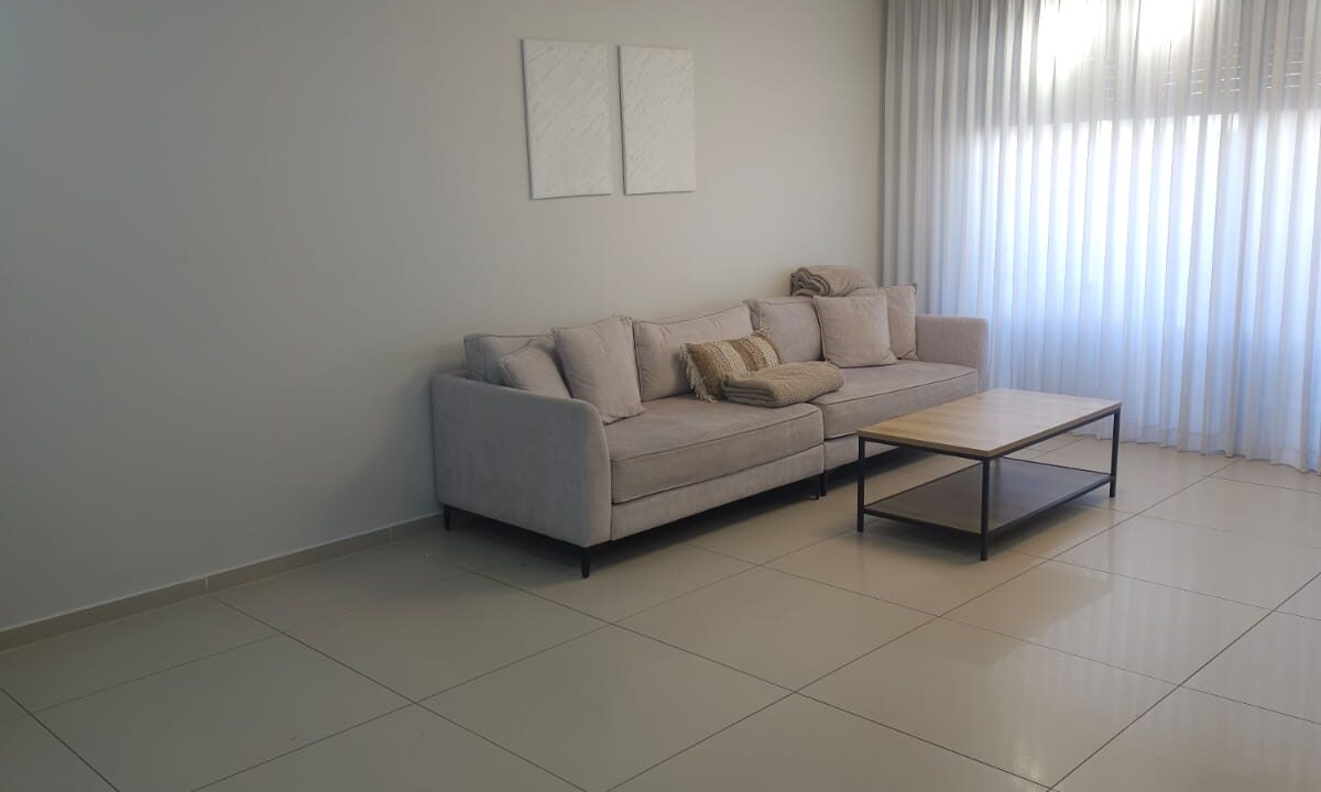 WhatsApp Image 2025-02-19 at 12.29.49