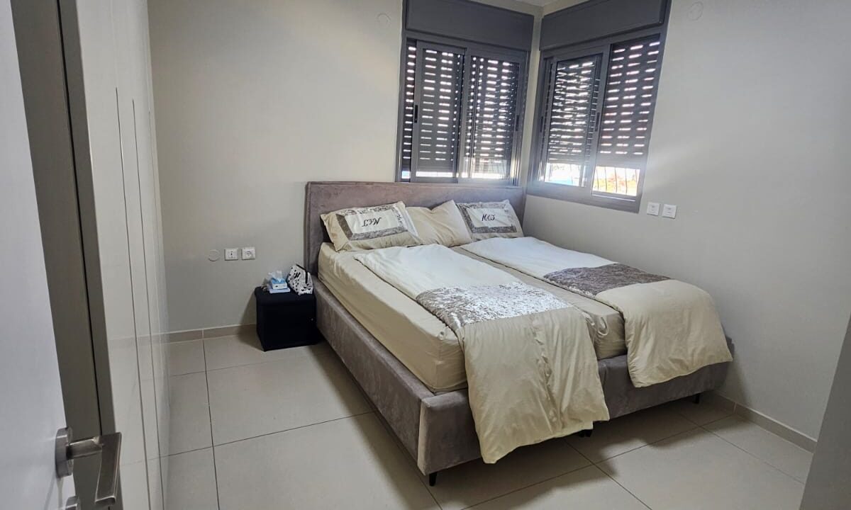 WhatsApp Image 2025-02-19 at 12.29.49 (2)