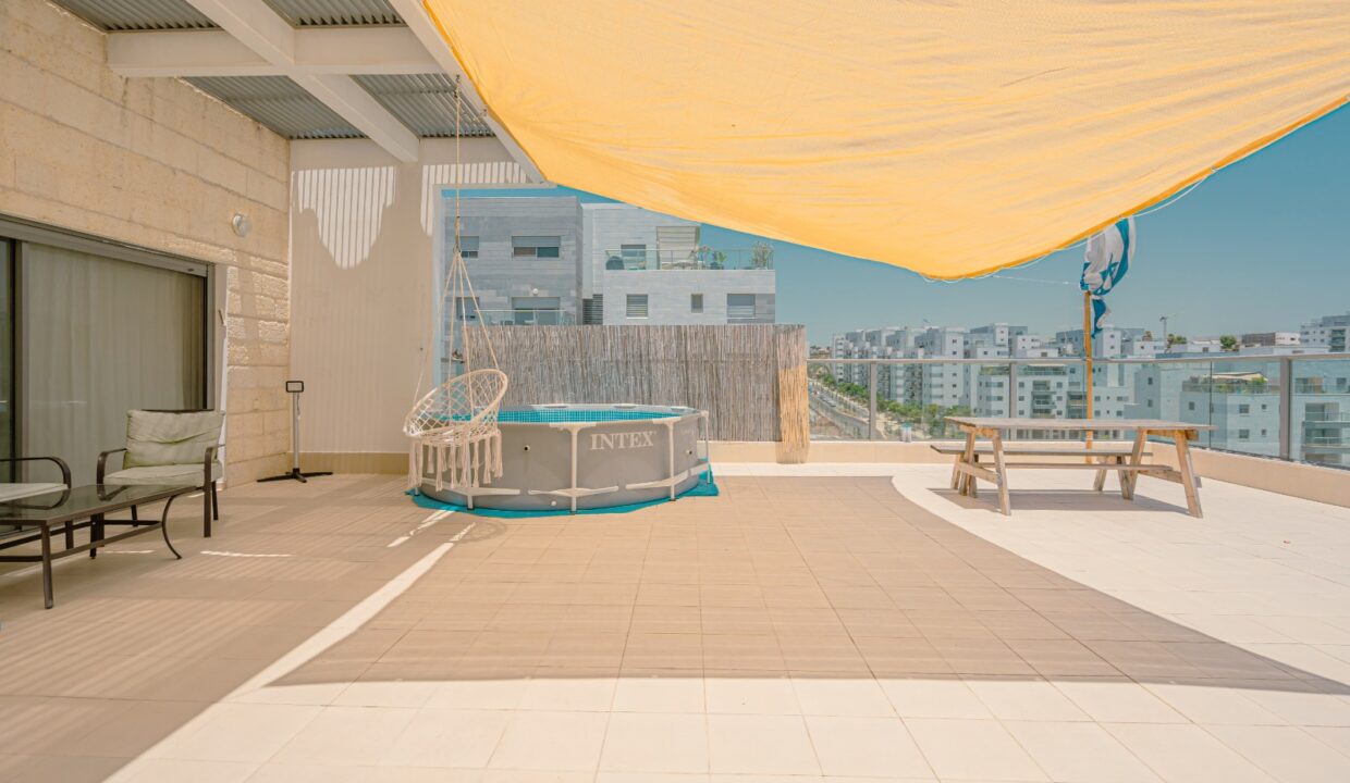 WhatsApp Image 2025-03-30 at 15.03.20