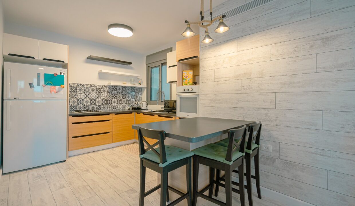 WhatsApp Image 2025-04-24 at 11.14.46 (1)