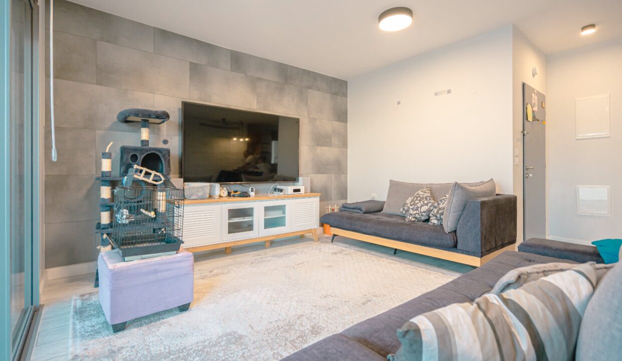 WhatsApp Image 2025-04-24 at 11.14.47