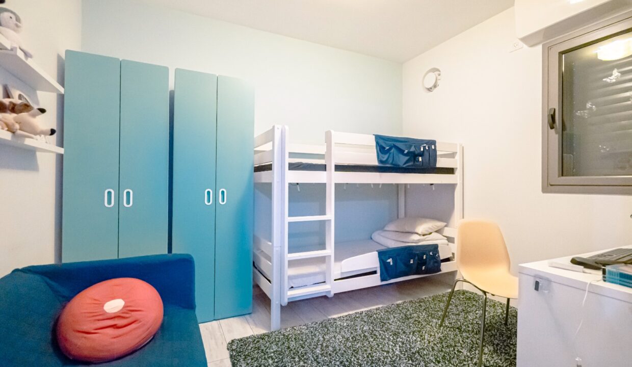 WhatsApp Image 2025-04-24 at 11.14.47 (2)